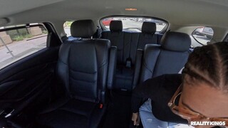 Petite Brunette Hime Marie Takes Big Cock in Car - Outdoor Threesome Fuck - бесплатное порно на 1PORNO.NET