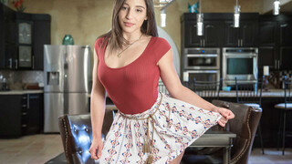 Latina bomb Abella Danger takes it in the mouth - лучшее порно без регистрации 1PORNO.NET