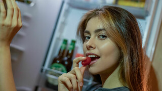 Socks On & Pussy Out - Lesbian Threesome Doggystyle - бесплатное порно на 1PORNO.NET