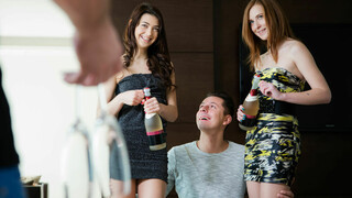 Group Sex Surprise in the Free House - лучшее порно без регистрации 1PORNO.NET